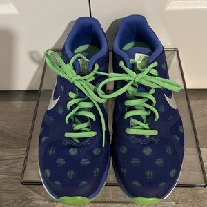 Nike Size 8 Sneakers